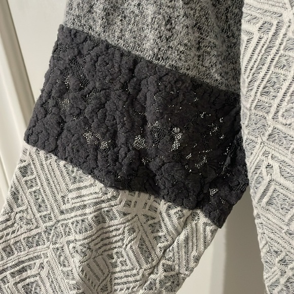 Knox Rose Womens Gray Crew Neck Colorblock Long Sleeve Sweater Pullover Size S - Picture 7 of 7